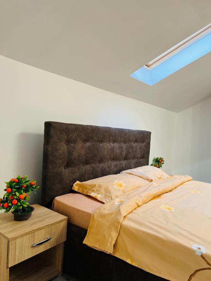 Zizi'S House Garii Apartment Brasov Exterior photo